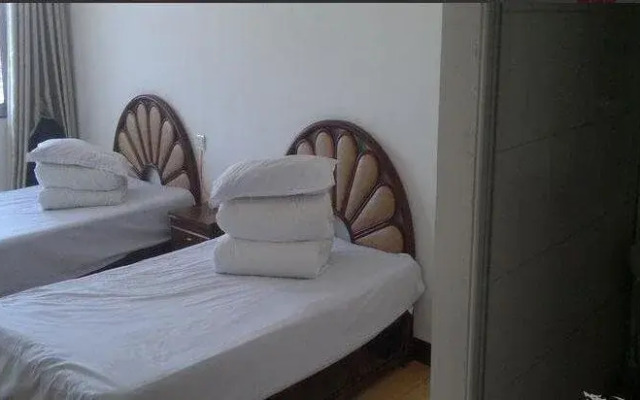 Qiyan Inn