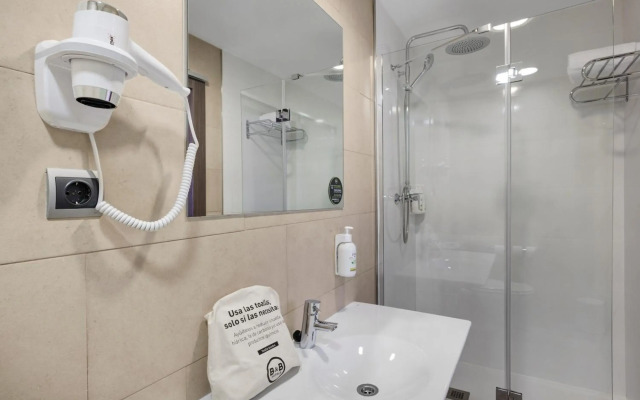 B&B Hotel Oviedo