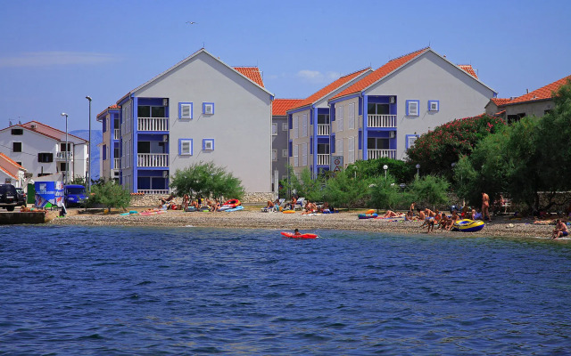 Aparthotel Marina Gromela