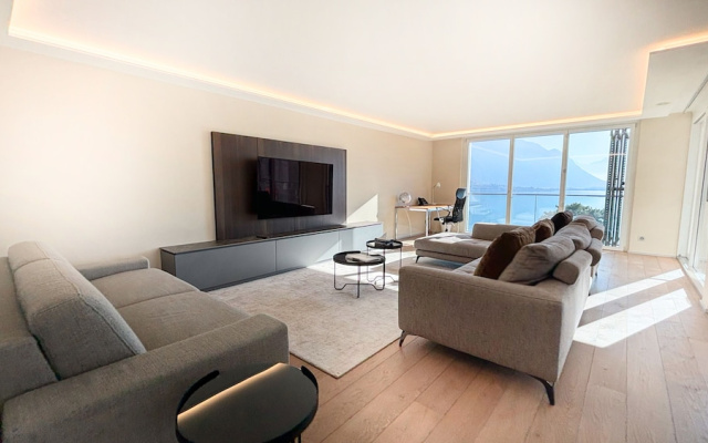 Montreux Lake View Apartments and Spa