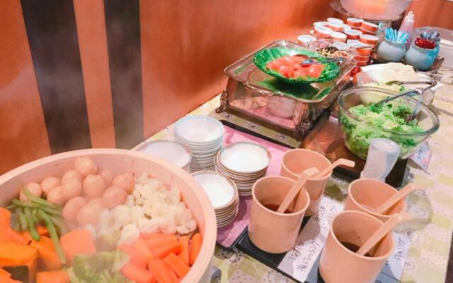 Breezbay Hotel & Resort Gero