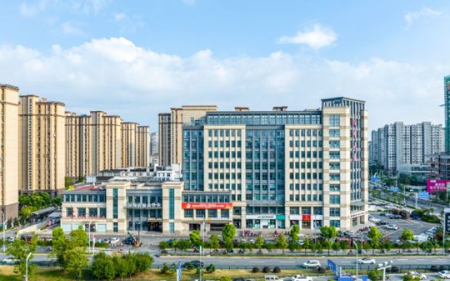 Wanfei Modern Hotel (Yangzhou Aobang Plaza Grand Canal Museum) – Outside – Yangzhou