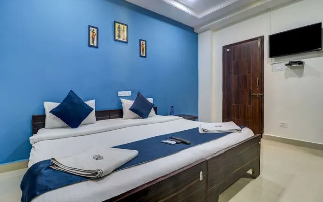 iROOMZ Hotel Rise & Shine