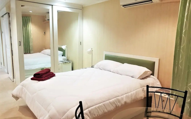 Thip Condotel Jomtien Studio Apartment on soi 7