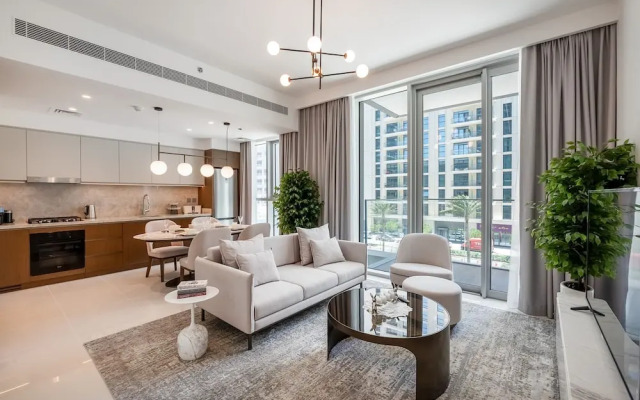 Chic 1BR in Emaar Beachfront