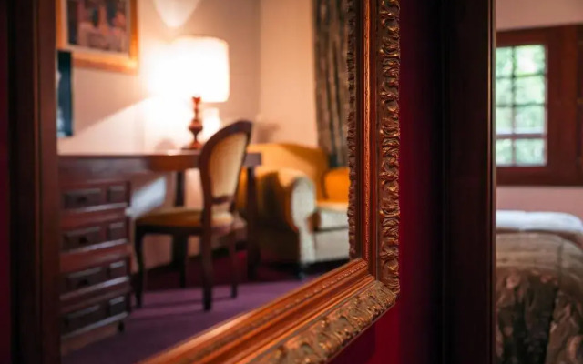 Hotel Des Deux Clefs