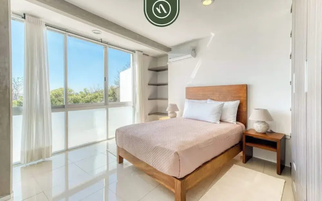 3 BR Condo - Panoramic Views - 5 Min to Downtown