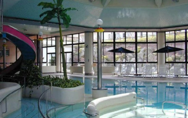 Green Park Omoidenomori Bungalow