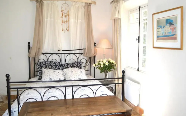 Beautiful Holiday Home With Garden
