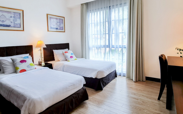Diamond Westlake Suites