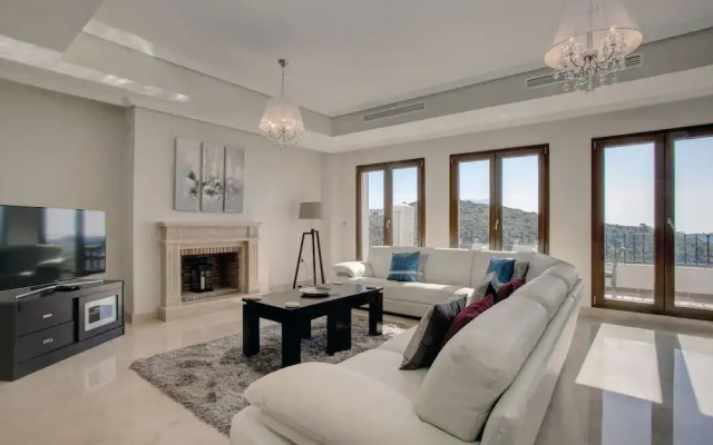 Villa Benahavis Hills Country Club & Spa