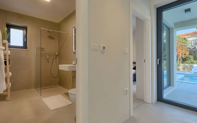 Anna Pula in Pula With 4 Bedrooms and 3 Bathrooms