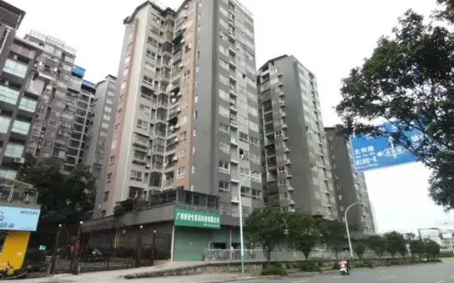 Jinhe Homestay (Guilin High-Speed Railway North Station North Bus Station)