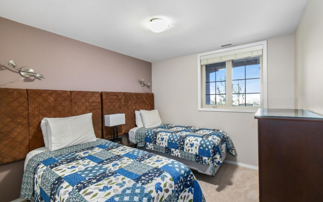 2216 Country Club Drive - 2 Bedroom