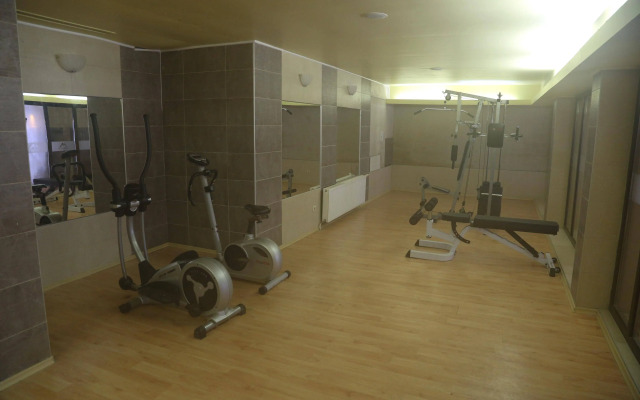 Mountain Paradise by Walnut Trees Apart hotel