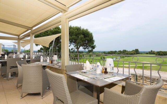 Charming Apartment With Dishwasher, View at the Golf Course