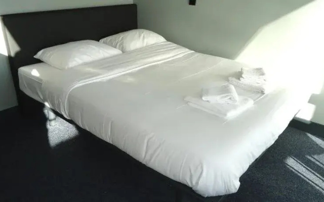 Hotel Oostereiland - Gevangenis Hotel
