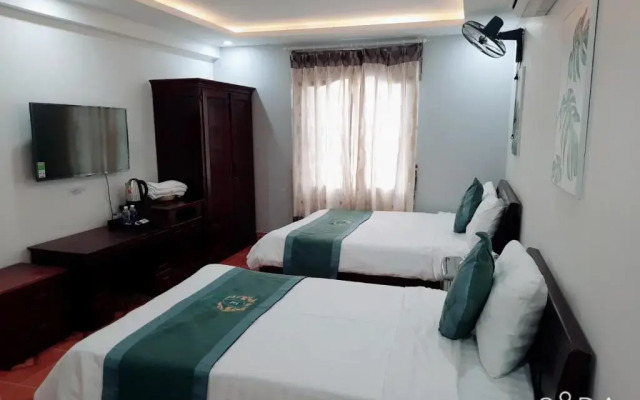 Emerald Hotel Cat Ba
