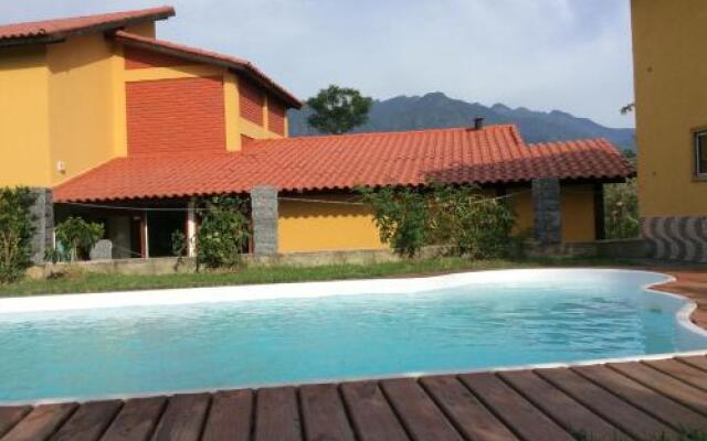 Chalé na Roça Penedo