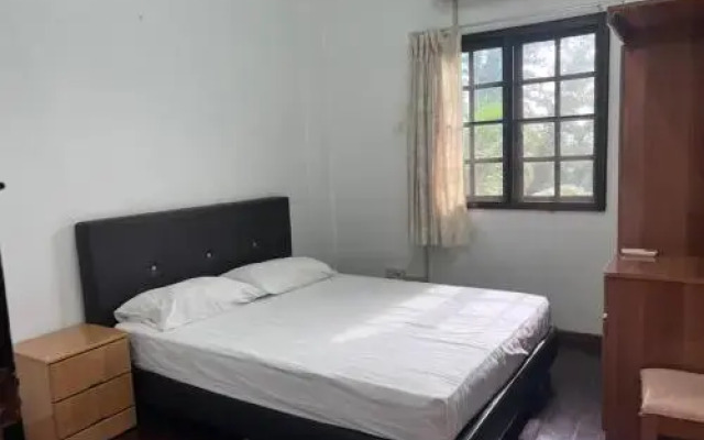 Titi Panjang Apartment Lumut Sitiawan Manjung