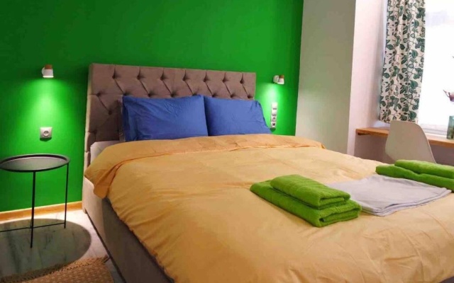 CASA VERDE di Giorgio 10 mins walk from Piraeus port