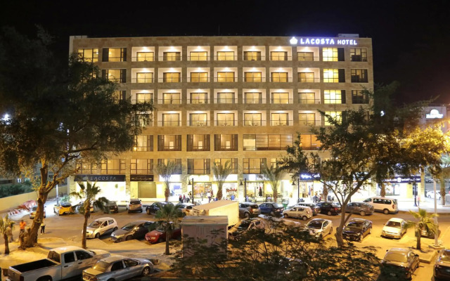 Lacosta Hotel