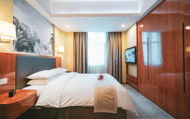 Ramada Plaza by Wyndham Shanghai Pudong Airport