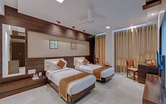 Click Hotel Suryaprakash