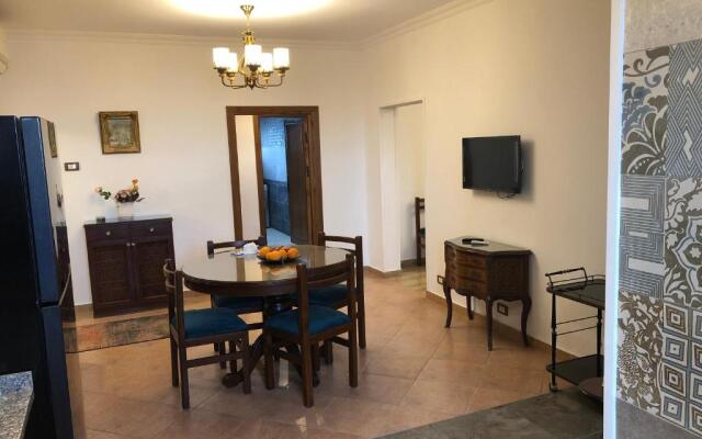 Three bedrooms apartment Nile view maadi