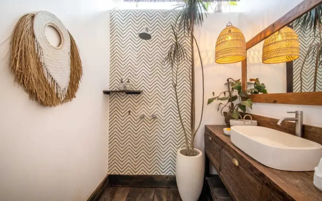 Rustic Interior Design, Private Villa, 3 BR, Umalas With Staff