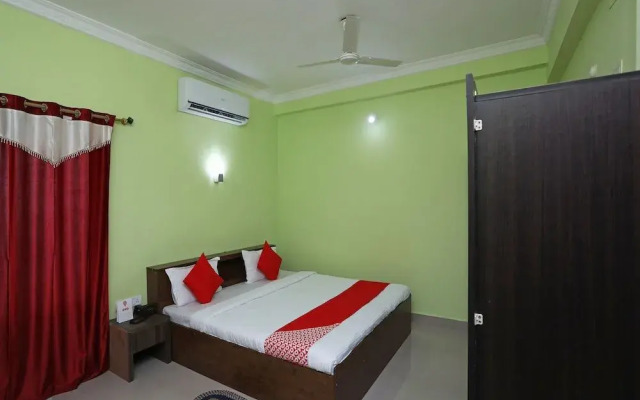 OYO 19521 Hotel Noopur Premium