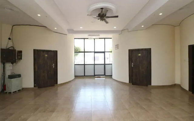 Rajwada Lawn by OYO Rooms