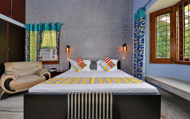 Oyo Home 16133 2Bhk Luxury Farmhouse