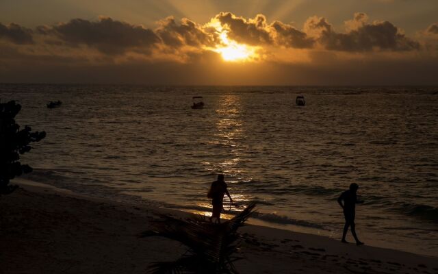 El Secrereto Ocean Front Cabin