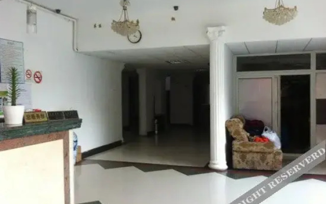 Junyi Chain Hotel (Shanghai Xuefu Road Jinshanwei)