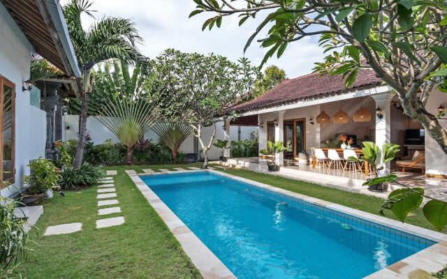 Villa Crystal