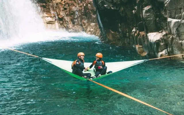 The Expedition Hotel Zenagi