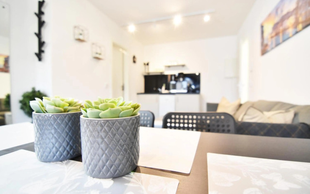 Boardinghouse Werwolf by Teamflats