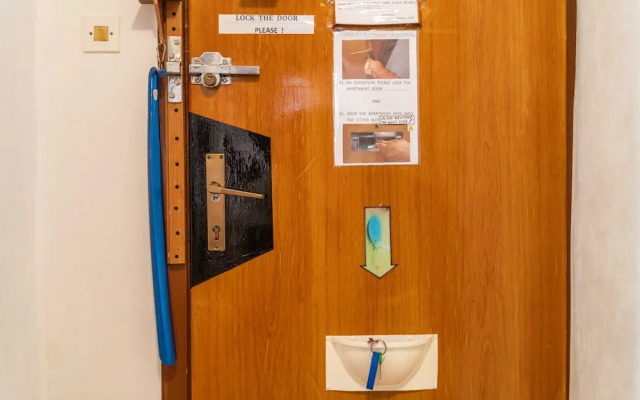 Two Stars Two Beds Downtown Apartment