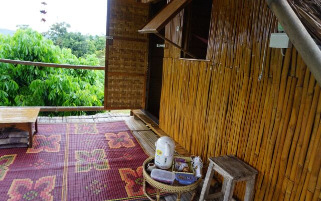 Baan 2 Dao Farmstay - Hostel