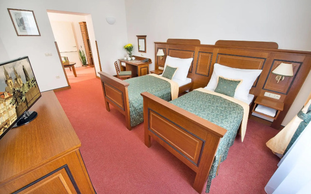 U Medvidku - Brewery Hotel