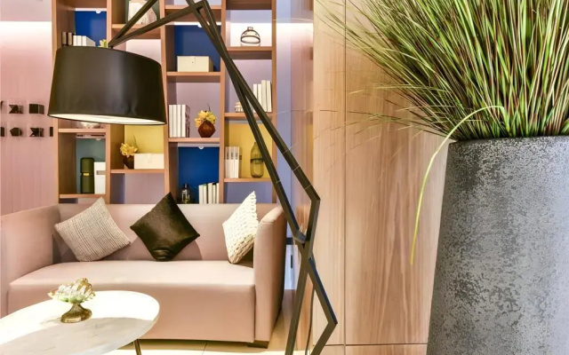 Echarm Hotel (Nanning Jiangnan Wanda Plaza Baisha Avenue)
