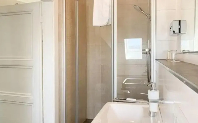 2T Hotel artgenossen