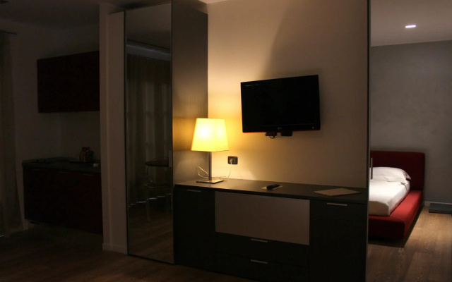 Joia Hotel & Luxury Apartments