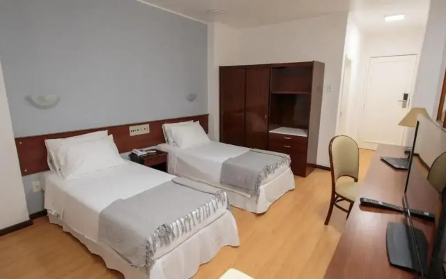 Fast 10 City Hotel