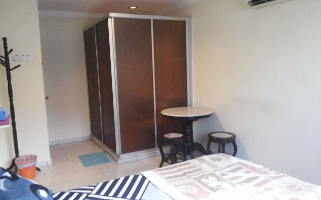 YY Residence – Guest Rooms – Ipoh