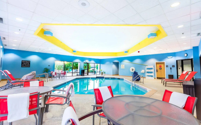 Hampton Inn St. Charles St. Peters