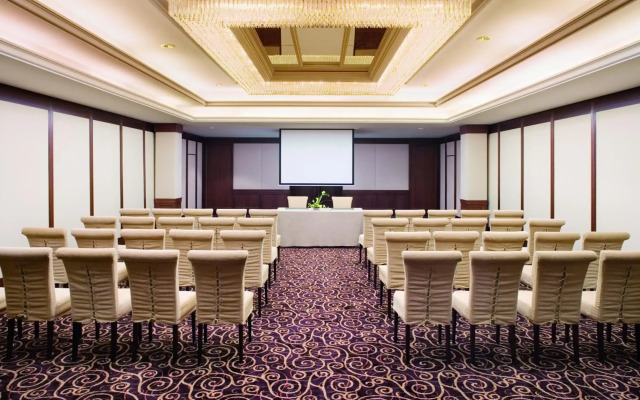 Mövenpick Hotel Geneva