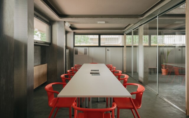 'Re-Dama Hostel