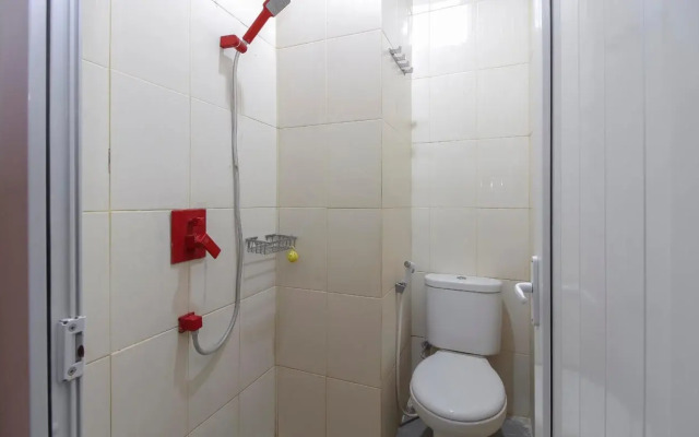 RedDoorz @ Jalan Darussalam Medan